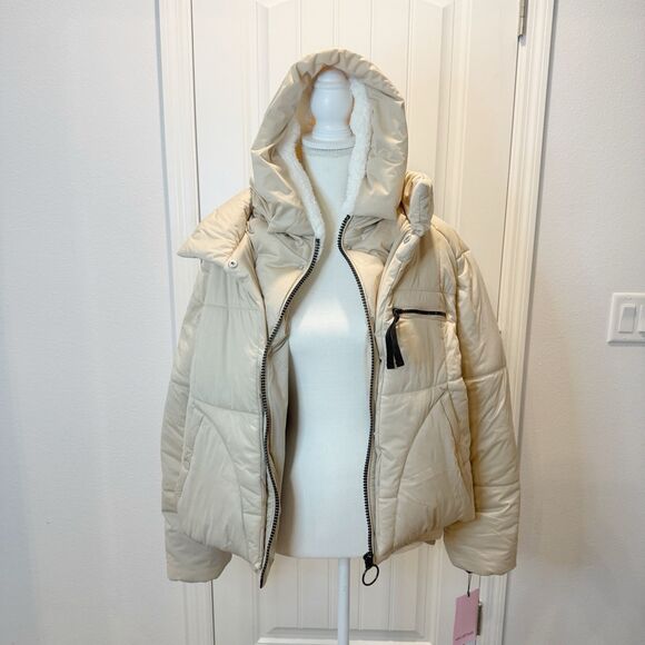 New AVEC LES FILLES Women's Size Medium Cold Weather Warm Puffer Jacket - Picture 2 of 16